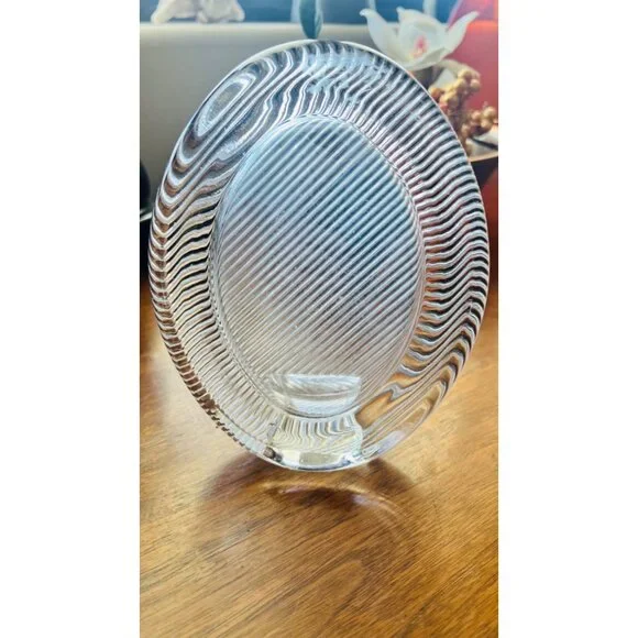 Mikasa crystal photo frame, free standing, gift giving, heavy crystal, - Picture 2 of 8